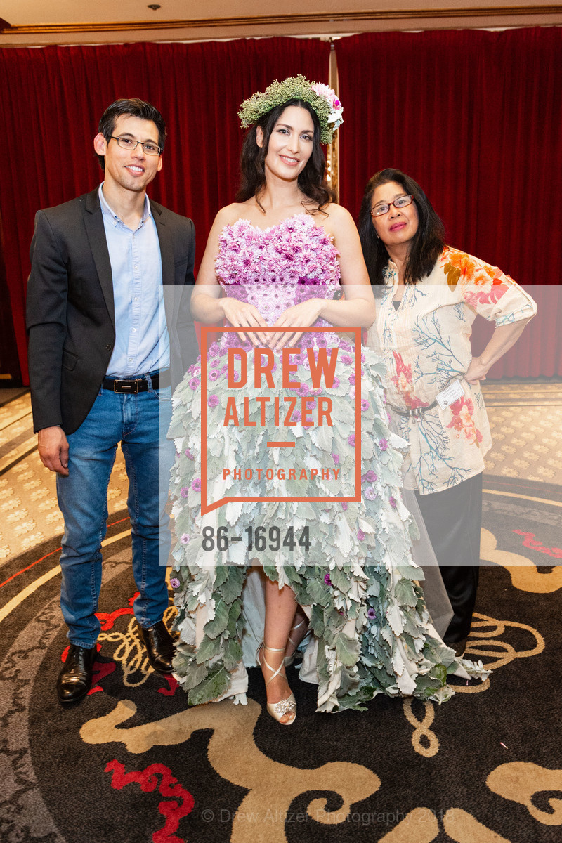 Armando de Loera, Natalia Wierzba, Agi Alkabaz, Photo #86-16944