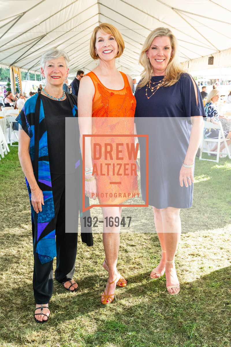 Wendy Baum, Suzanne Cheves, Cindy Gower, Gala Menlo Charity Stephen Silver $40,000 Grand Prix 2018, Menlo Circus Club. 90 Park Lane, August 10th, 2018, Photo #192-16947 Wendy Baum, Suzanne Cheves, Cindy Gower, Photo #192-16947