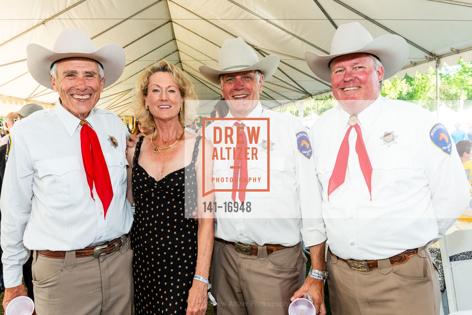 Peter Brown, Carol Onderka, Don Pug, Scott Michelsen, Stephen Silver $40,000 Grand Prix-Menlo Charity Horse Show Benifiting Vista Center for Blind and Visually impaired, Menlo Circus Club. 190 Park Lane, Photo #141-16948 Peter Brown, Carol Onderka, Don Pug, Scott Michelsen, Photo #141-16948