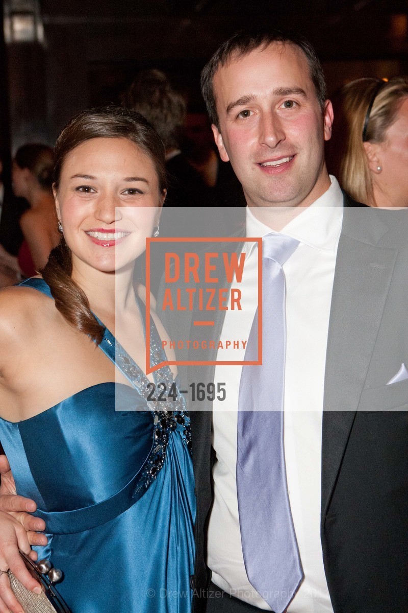 Jessica Halper, James Patterson, Spinsters of San Francisco Holiday Ball, US, December 10th, 2011, Photo #224-1695 Jessica Halper, James Patterson, Photo #224-1695