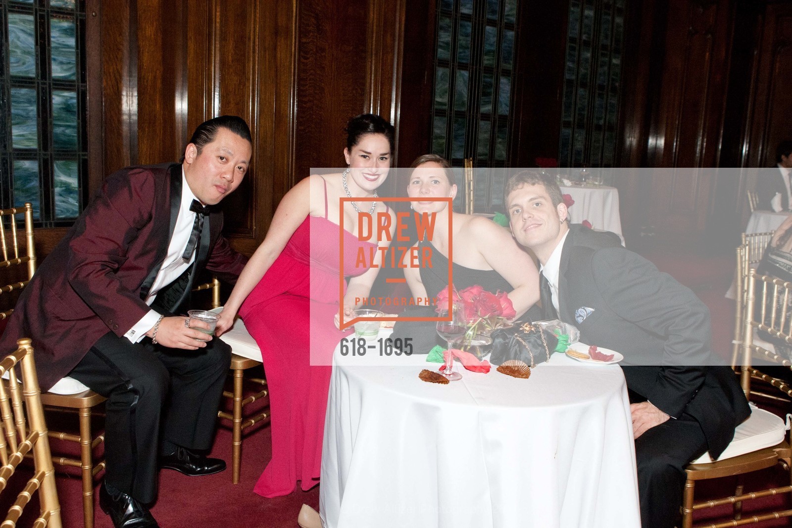 Mike Winn, Bridget Dixon, Analisa Lono, Adam McLennan, Spinsters of San Francisco Holiday Ball, US, December 10th, 2011, Photo #618-1695 Mike Winn, Bridget Dixon, Analisa Lono, Adam McLennan, Photo #618-1695