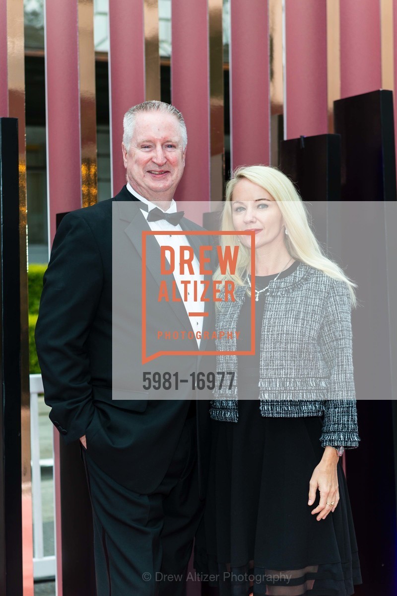Pat Hogan, Henriette Echeverria, Photo #5981-16977