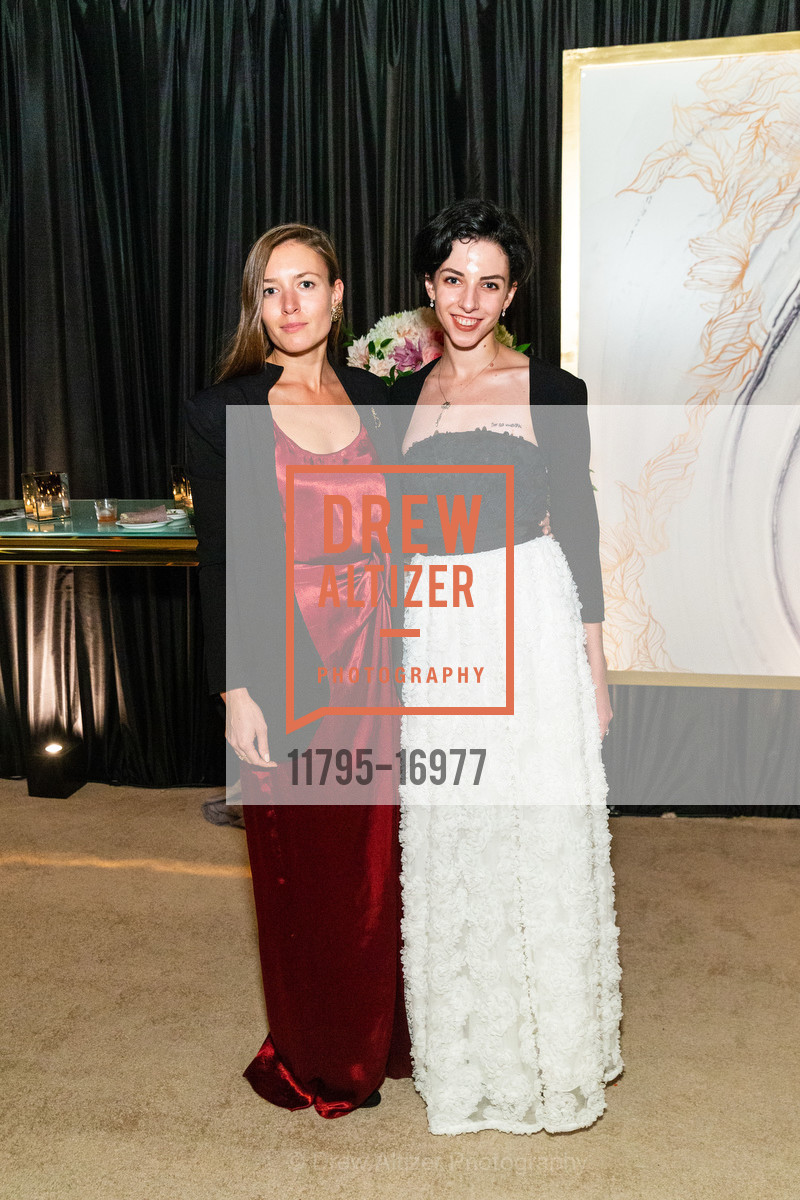 Veronika Kapustina, Katja Kapustina, San Francisco Symphony 2018 Opening Night Gala, Davies Symphony Hall. 201 Van Ness Avenue, Photo #11795-16977 Veronika Kapustina, Katja Kapustina, Photo #11795-16977