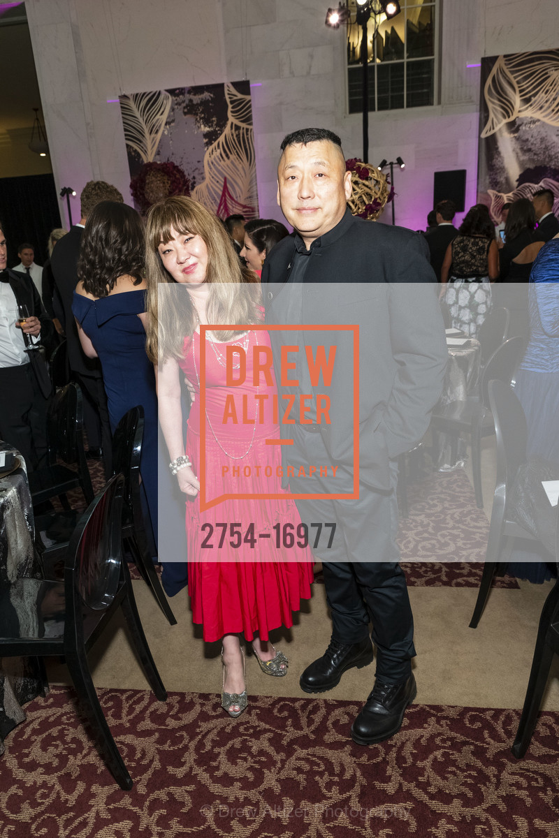 Coco Hassan, Kent Chiao, San Francisco Symphony 2018 Opening Night Gala, Davies Symphony Hall. 201 Van Ness Avenue, Photo #2754-16977 Coco Hassan, Kent Chiao, Photo #2754-16977