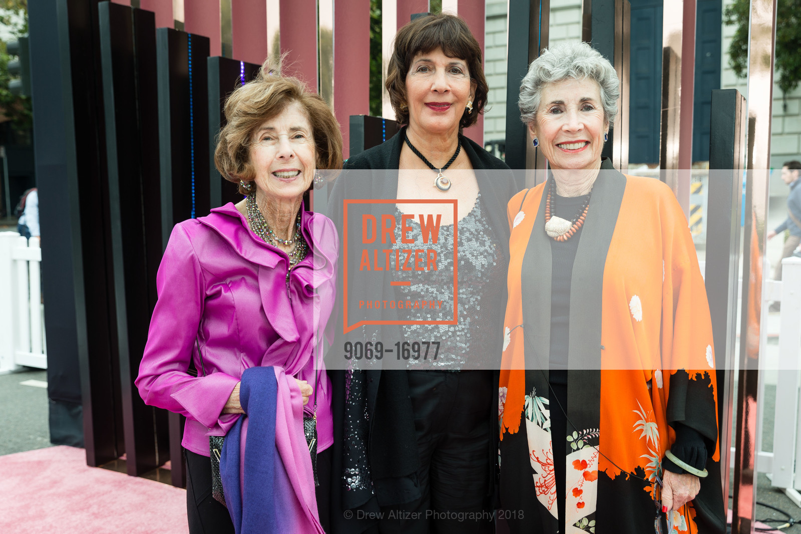 Dorothea Gordon, Dale Kramer, Barbara Olsen, Photo #9069-16977
