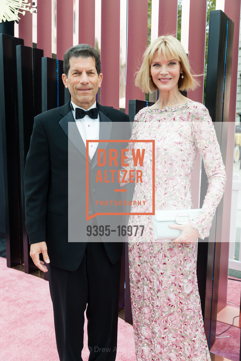 Jon Rubinstein, Karen Richardson, San Francisco Symphony 2018 Opening Night Gala, Davies Symphony Hall. 201 Van Ness Avenue, September 5th, 2018, Photo #9395-16977 Jon Rubinstein, Karen Richardson, Photo #9395-16977