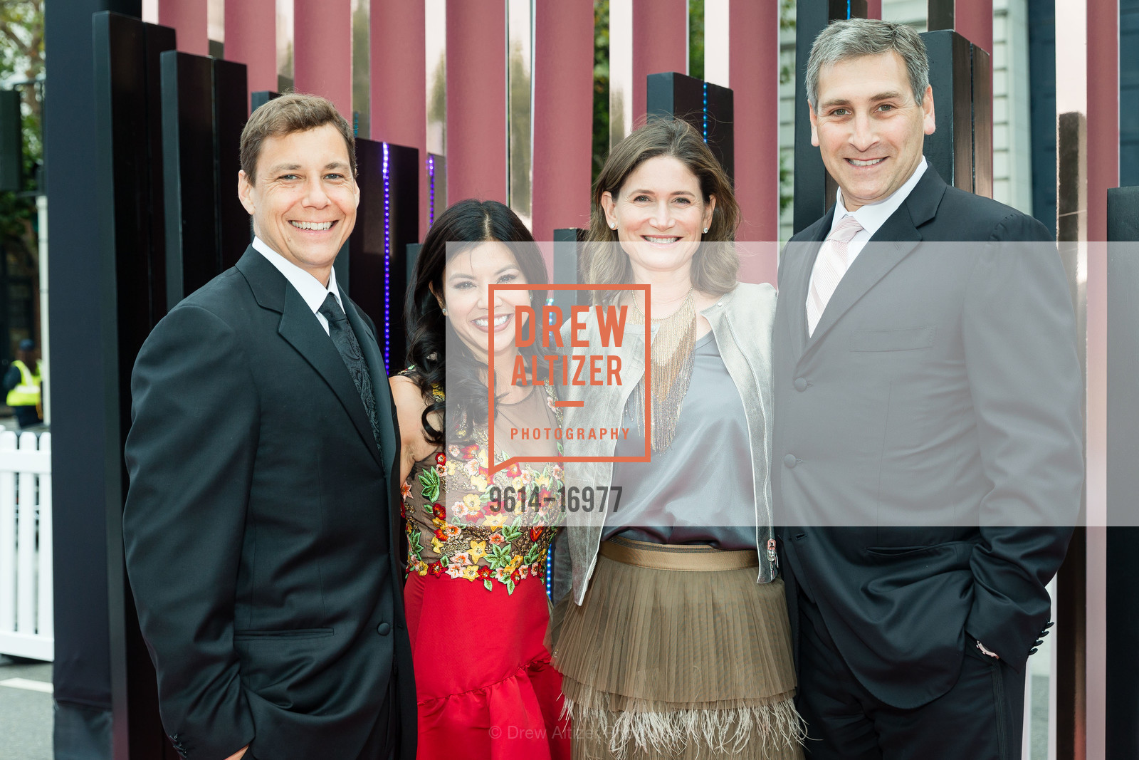 Brent Cromley, Millie Chou, Julia Popowitz, David Popowitz, San Francisco Symphony 2018 Opening Night Gala, Davies Symphony Hall. 201 Van Ness Avenue, Photo #9614-16977 Brent Cromley, Millie Chou, Julia Popowitz, David Popowitz, Photo #9614-16977