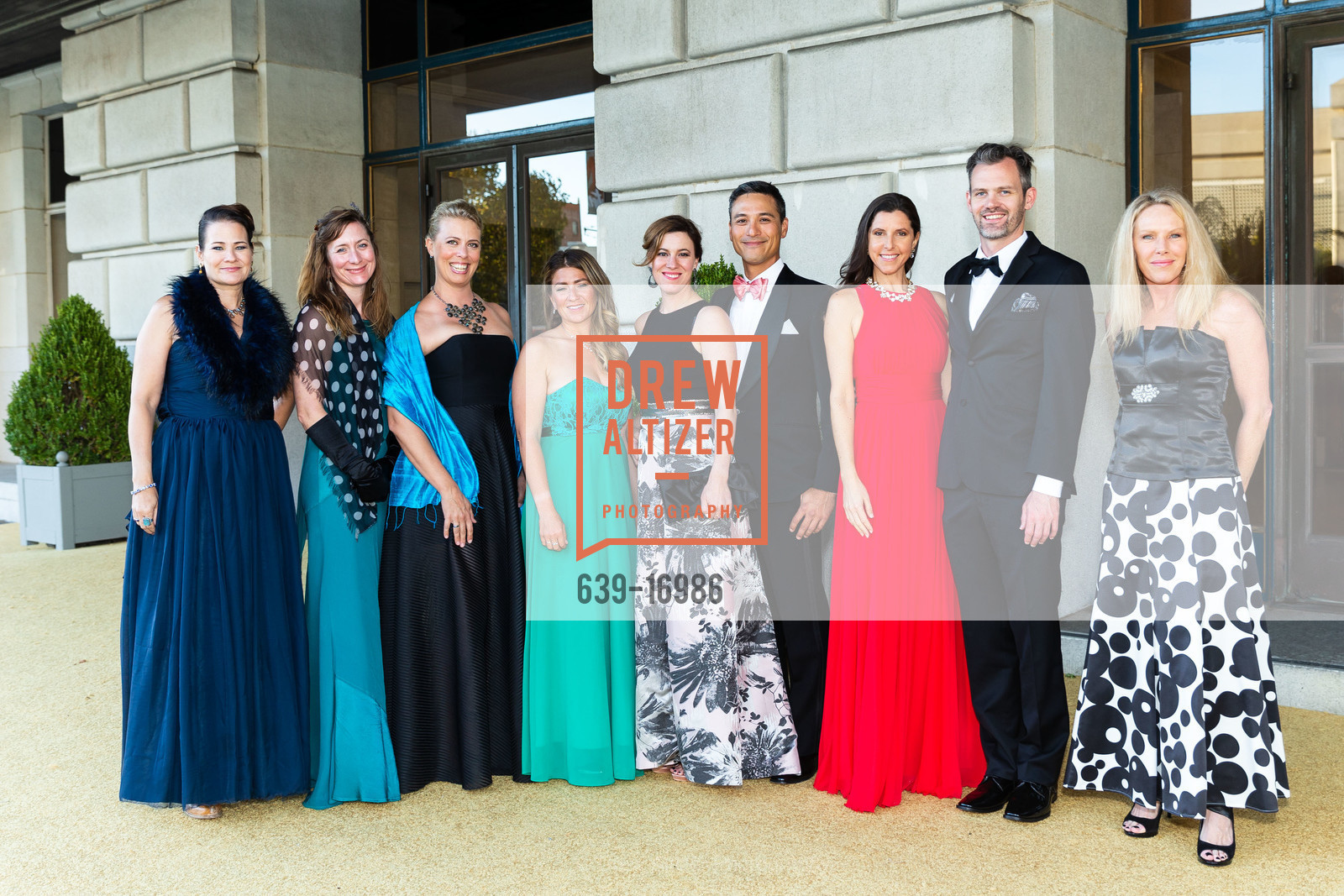 Sherri Nevins, Kirsten, Andrea Nelson, Victoria Holler, Caitlin Gutekunst, Hawkeye King, Julie Harness, Andrew Cooper, Janelle Wolf, BRAVO! Club Opening Night Gala 2018, War Memorial Opera House. 301 Van Ness Ave, 401 Van Ness Ave, Photo #639-16986 Sherri Nevins, Kirsten, Andrea Nelson, Victoria Holler, Caitlin Gutekunst, Hawkeye King, Julie Harness, Andrew Cooper, Janelle Wolf, Photo #639-16986