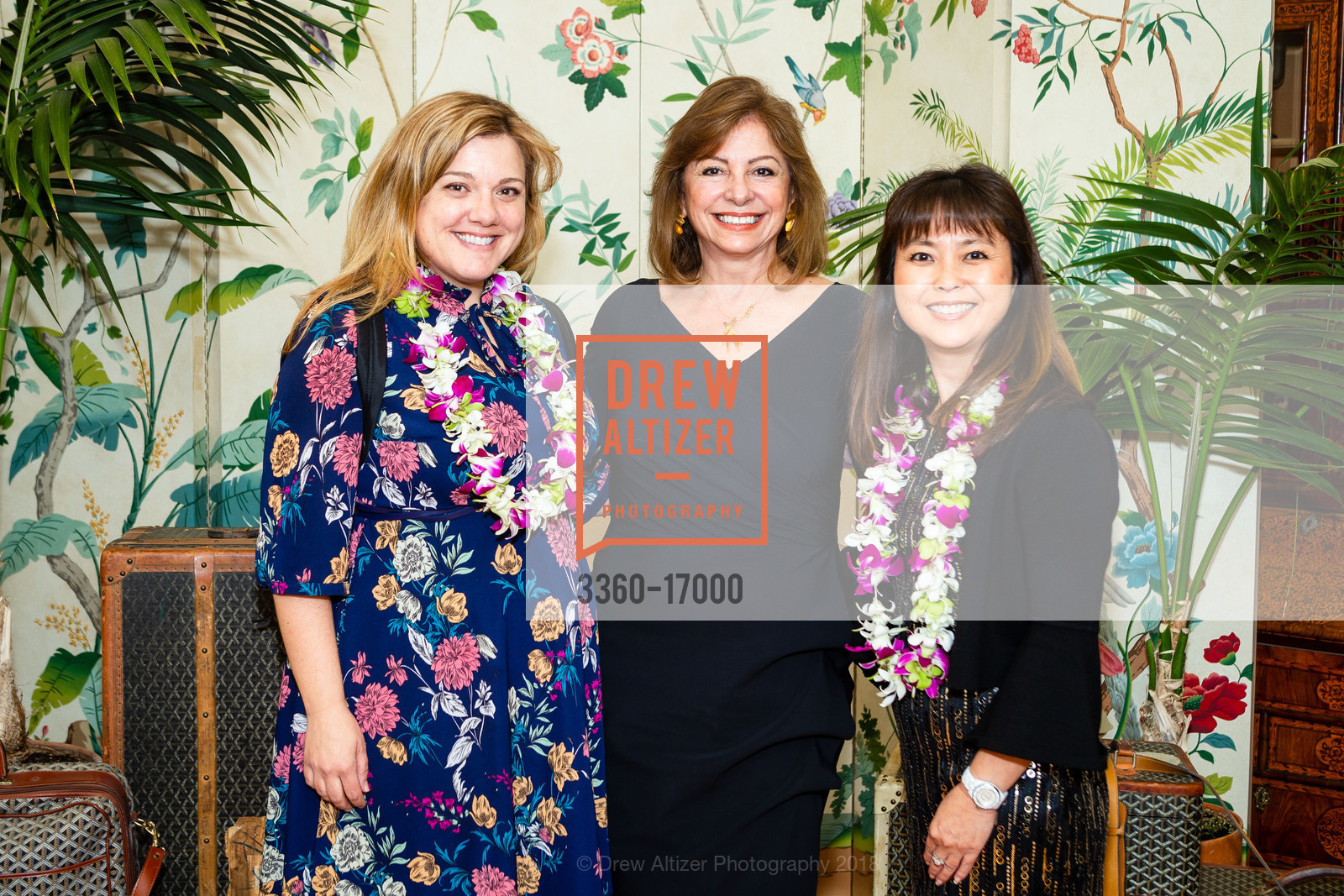 Amanda Cooper, Mary Kasaris, April Nomura, Filoli's Pacific Paradise Gala 2018, Filoli. 86 Canada Road, September 7th, 2018, Photo #3360-17000 Amanda Cooper, Mary Kasaris, April Nomura, Photo #3360-17000