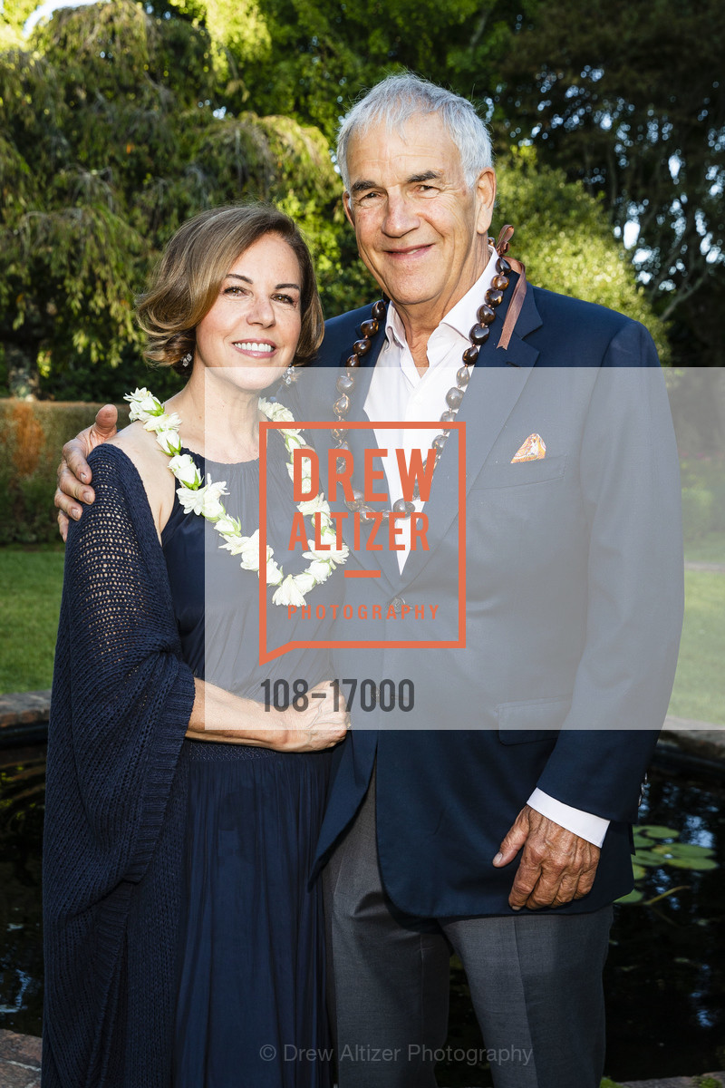 Charlene Cogan, Albert Guibara, Filoli's Pacific Paradise Gala 2018, Filoli. 86 Canada Road, Photo #108-17000 Charlene Cogan, Albert Guibara, Photo #108-17000