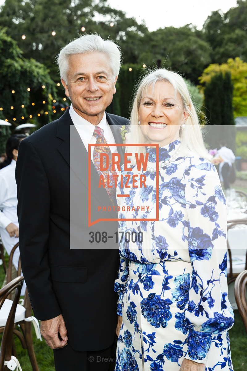 Gary George, Mary George, Filoli's Pacific Paradise Gala 2018, Filoli. 86 Canada Road, Photo #308-17000 Gary George, Mary George, Photo #308-17000