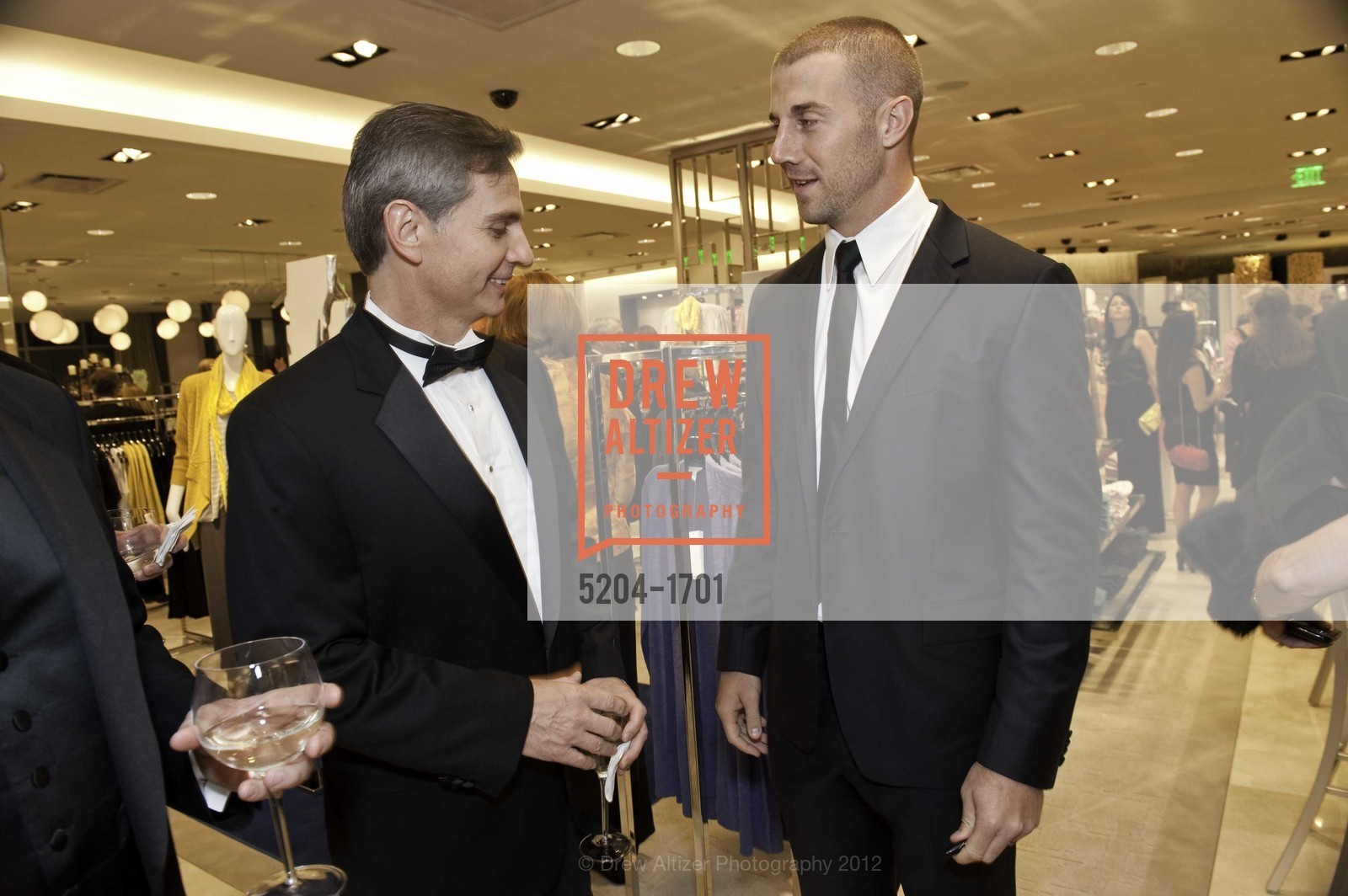 Greg Kiraly, Alex Smith, NEIMAN MARCUS Walnut Creek Grand Opening Gala, US, March 8th, 2012, Photo #5204-1701 Greg Kiraly, Alex Smith, Photo #5204-1701