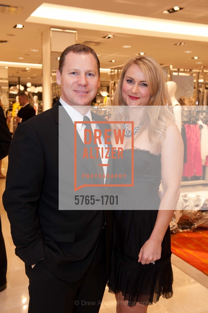 Greg DeKoning, Andrea DeKoning, Photo #5765-1701