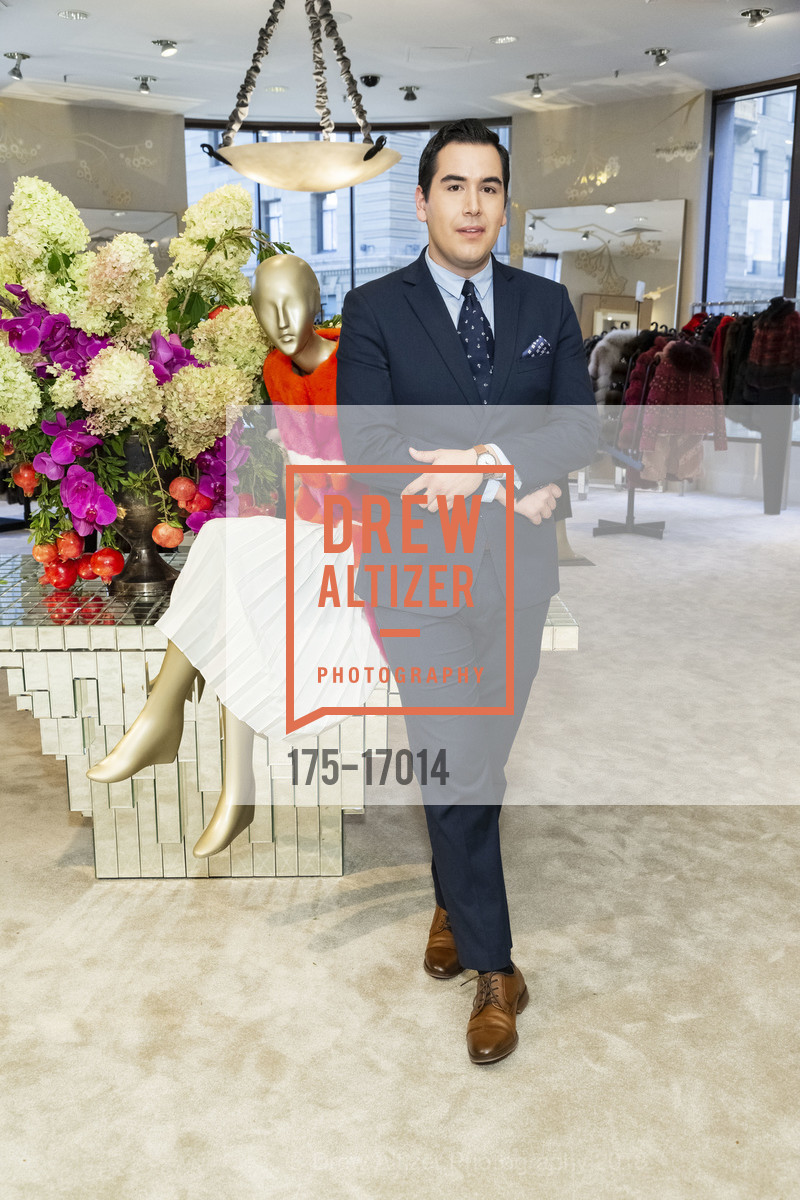 Victor Avitia, Saks Fifth Avenue It List Fall Fashion Show, Saks Fifth Avenue. 384 Post St, September 13th, 2018, Photo #175-17014 Victor Avitia, Photo #175-17014