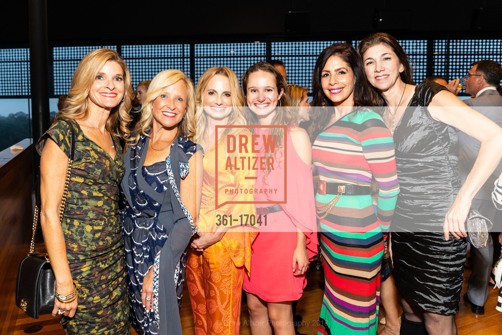 Amy Sanford, Molly Stadum, Robin Laub, Courtney Laub, Gina Barron, Jill Grossman, Contemporary Muslim Fashions Donor Opening at the de Young, de Young Musuem, September 21st, 2018, Photo #361-17041 Amy Sanford, Molly Stadum, Robin Laub, Courtney Laub, Gina Barron, Jill Grossman, Photo #361-17041