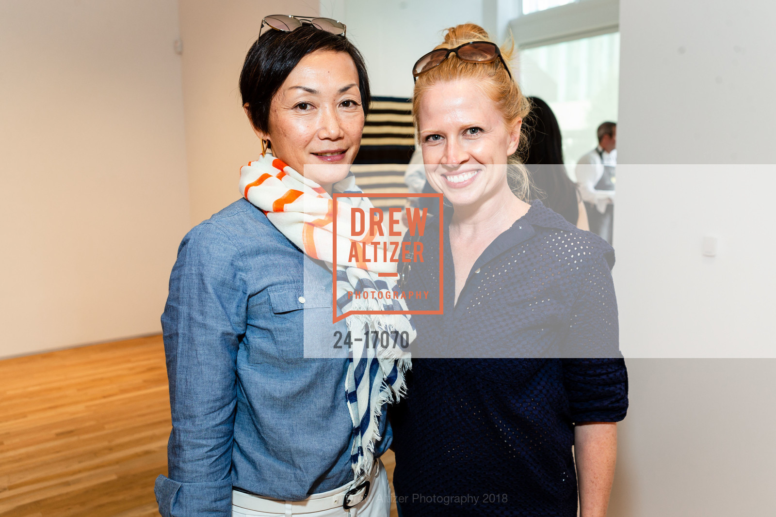 Hiromi Ogawa, Katherine Nelson, Pace Gallery Hosts Fall Opening Reception for “Agnes Martin / Navajo Blankets”, Pace Gallery Palo Alto. 229 Hamilton Ave, September 27th, 2018, Photo #24-17070 Hiromi Ogawa, Katherine Nelson, Photo #24-17070