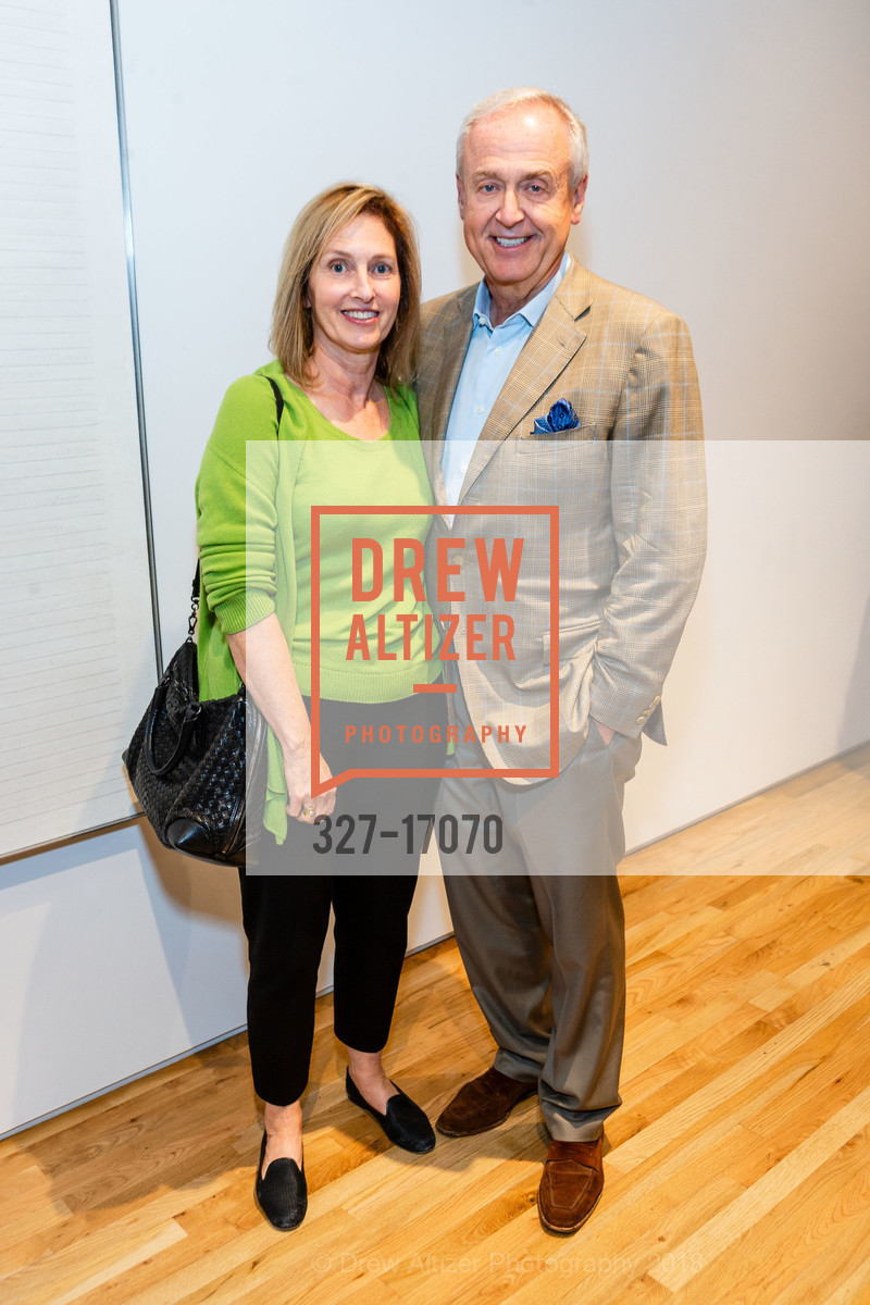 Recia Blumenkranz, Mark Blumenkranz, Pace Gallery Hosts Fall Opening Reception for “Agnes Martin / Navajo Blankets”, Pace Gallery Palo Alto. 229 Hamilton Ave, September 27th, 2018, Photo #327-17070 Recia Blumenkranz, Mark Blumenkranz, Photo #327-17070