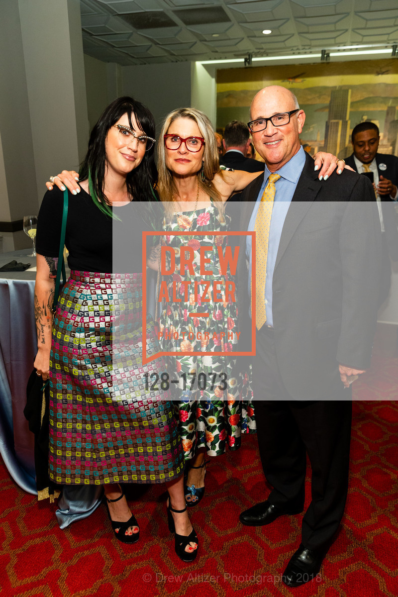 Sally Vitello, Gwynned Vitello, Jim Wunderman, Photo #128-17073