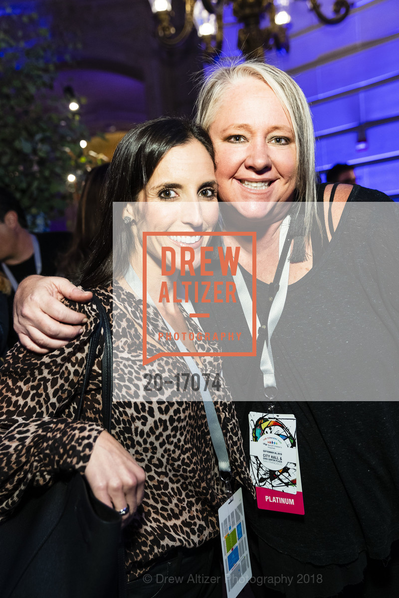 Gina Rossi, Lori Puccinelli Stern, UCSF Benioff Children’s Hospital Dreamfest 2018, San Francisco City Hall, September 26th, 2018, Photo #20-17074 Gina Rossi, Lori Puccinelli Stern, Photo #20-17074