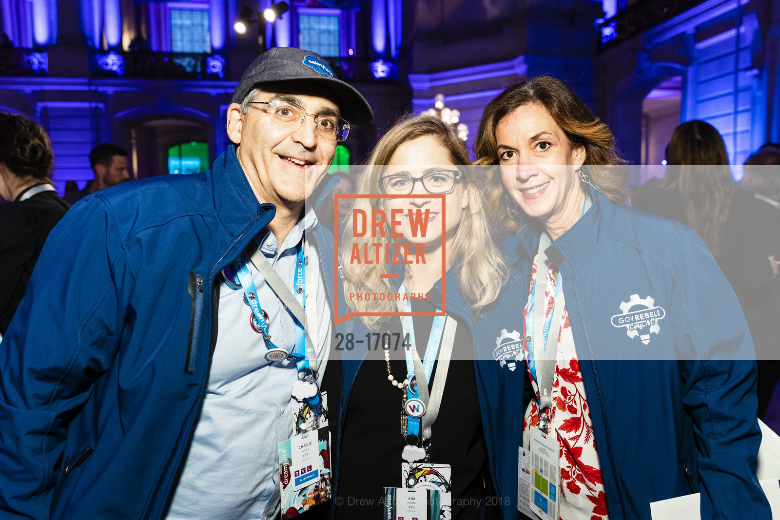 Charlie Isaacs, Kim Bodine, Nicole Raimundo, UCSF Benioff Children’s Hospital Dreamfest 2018, San Francisco City Hall, September 26th, 2018, Photo #28-17074 Charlie Isaacs, Kim Bodine, Nicole Raimundo, Photo #28-17074