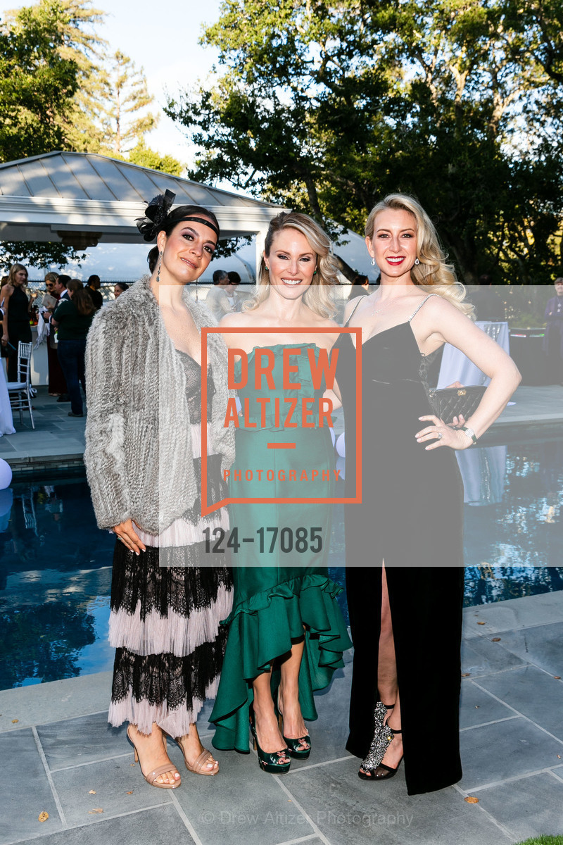 Teresa Casas, Karen Folgner, Lydia Bergman, Photo #124-17085