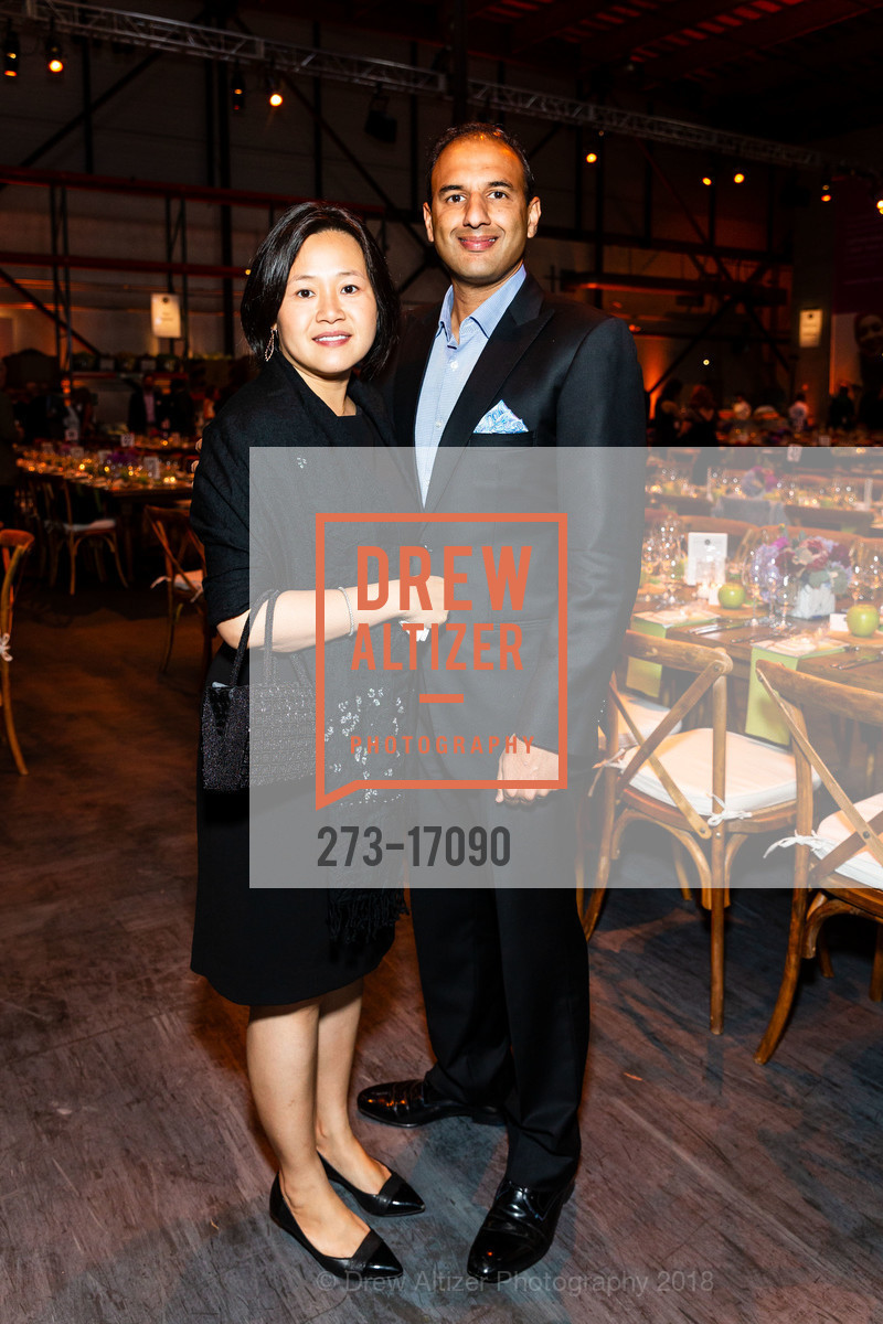 Sylvia Lee, Parag Gupta, One Big Table 2018, SF-Marin Food Bank. 900 Pennsylvania Ave, San Francisco, CA 94107, September 29th, 2018, Photo #273-17090 Sylvia Lee, Parag Gupta, Photo #273-17090