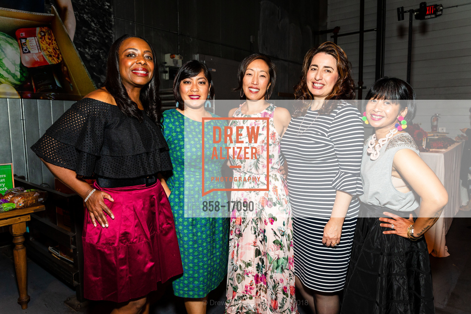Paulette Jones-Wickliff, Viani Gerungan, Karen Rojas, Eva Favila, Inne Soemartono, One Big Table 2018, SF-Marin Food Bank. 900 Pennsylvania Ave, San Francisco, CA 94107, September 29th, 2018, Photo #858-17090 Paulette Jones-Wickliff, Viani Gerungan, Karen Rojas, Eva Favila, Inne Soemartono, Photo #858-17090