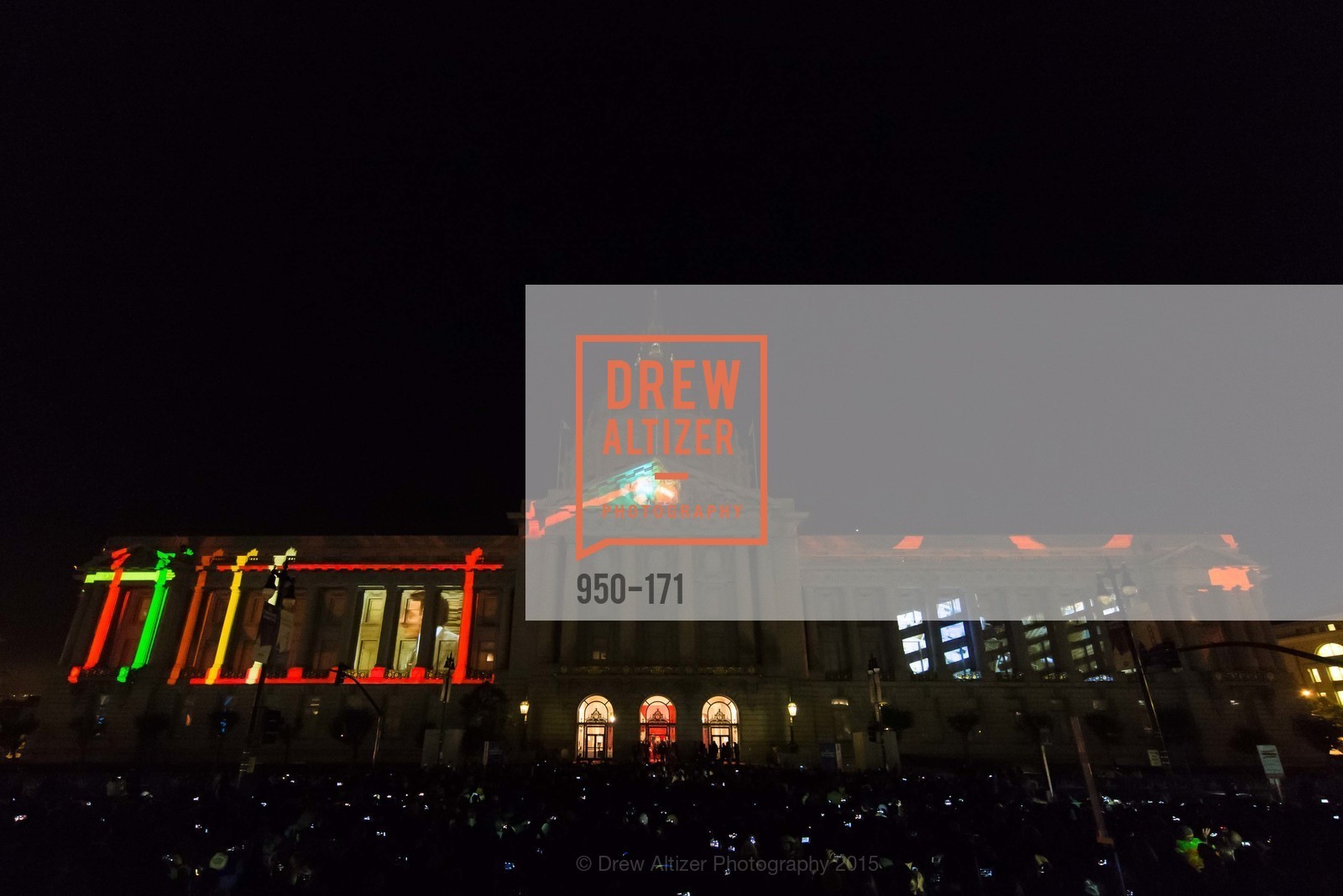 Atmosphere, Gucci & Vogue Dinner, Civic Center Plaza. Civic Center Plaza, June 19th, 2015, Photo #950-171 Atmosphere, Photo #950-171