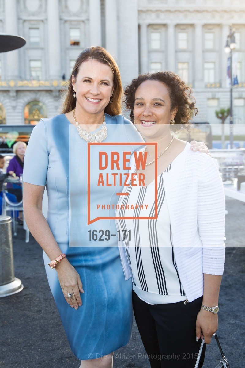 Tanya Peterson, Naomi Kelly, Gucci & Vogue Dinner, Civic Center Plaza. Civic Center Plaza, June 19th, 2015, Photo #1629-171 Tanya Peterson, Naomi Kelly, Photo #1629-171