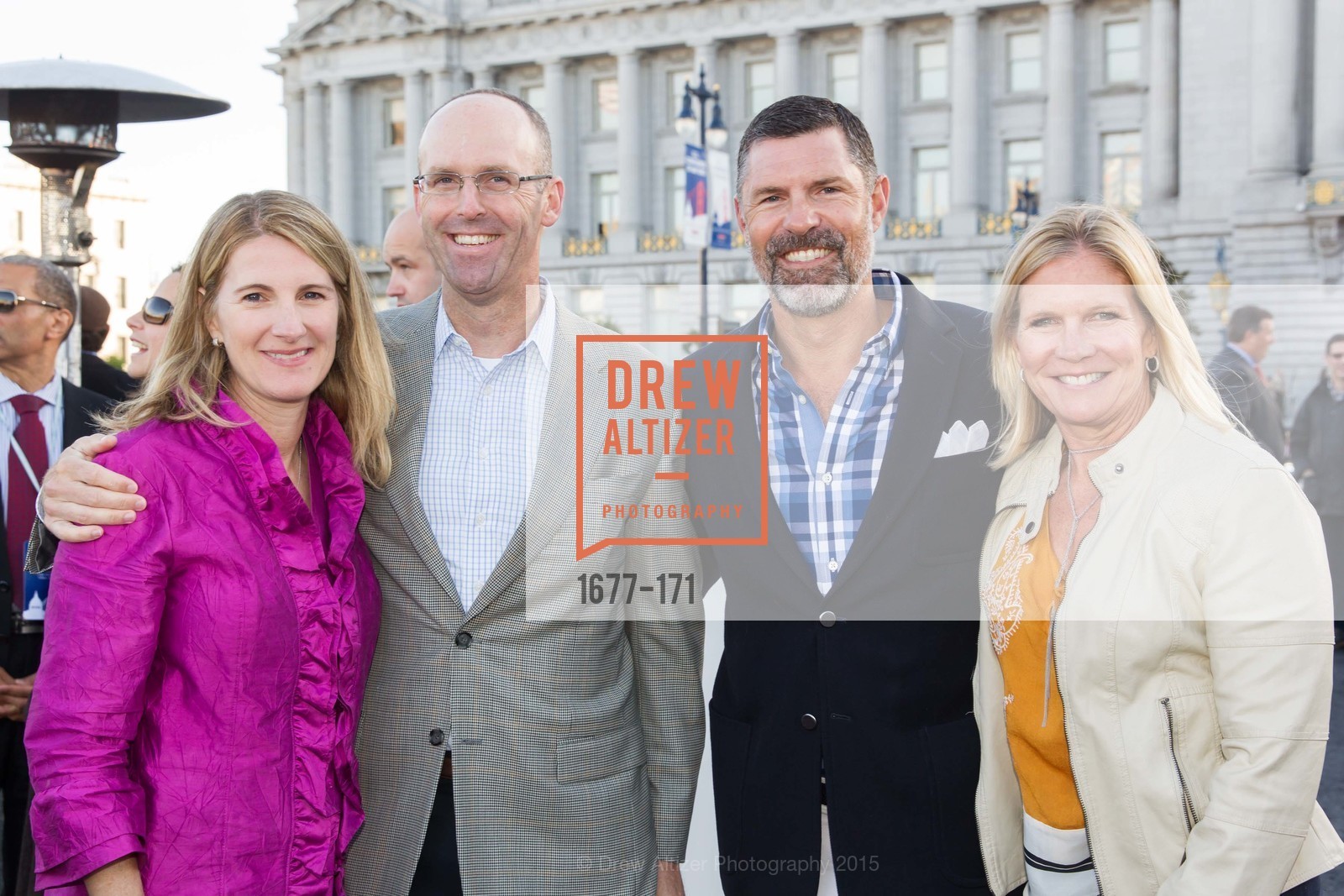 Pam Nootbaar, Joe Nootbaar, Stephen Watkins, Carol Watkins, Gucci & Vogue Dinner, Civic Center Plaza. Civic Center Plaza, June 19th, 2015, Photo #1677-171 Pam Nootbaar, Joe Nootbaar, Stephen Watkins, Carol Watkins, Photo #1677-171