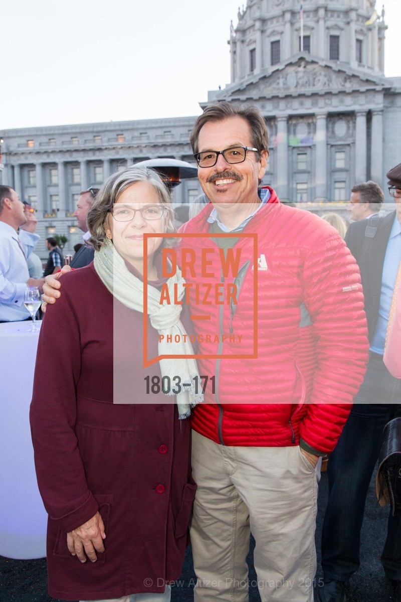 Elizabeth Hill, Ruben Orduna, Gucci & Vogue Dinner, Civic Center Plaza. Civic Center Plaza, June 19th, 2015, Photo #1803-171 Elizabeth Hill, Ruben Orduna, Photo #1803-171