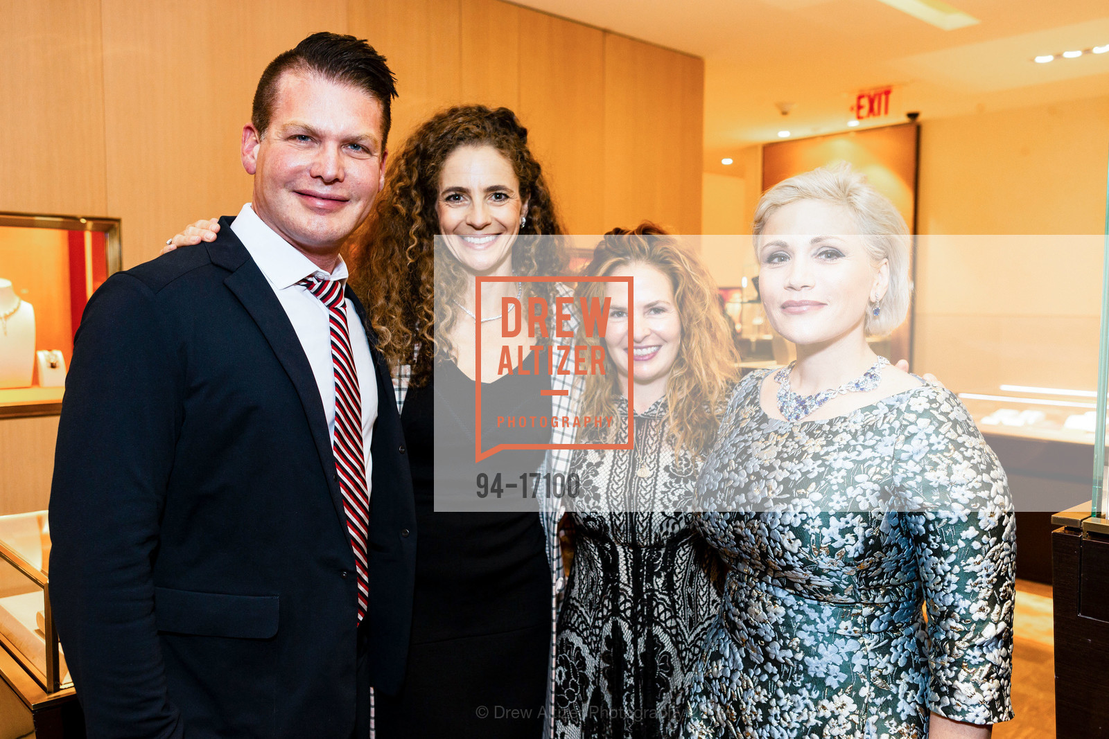 Daniel Putterman, Monica Savini, Andrea Chavez, Carmen Giannattasio, Photo #94-17100