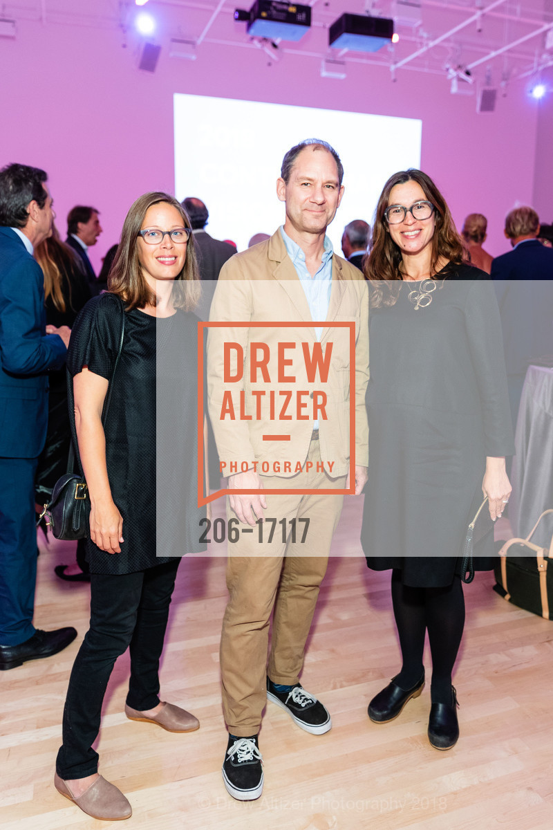 Ruth Laskey, John Herschend, Jenny Gheith, SFMOMA Contemporary Vision Award 2018 Honoring Kara Walker, SFMOMA. 151 Third St, San Francisco, October 3rd, 2018, Photo #206-17117 Ruth Laskey, John Herschend, Jenny Gheith, Photo #206-17117