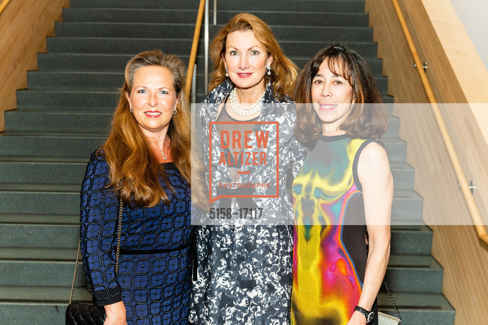 Eve Wirth, Shirley Parks, Nancy Goldstein, SFMOMA Contemporary Vision Award 2018 Honoring Kara Walker, SFMOMA. 151 Third St, San Francisco, October 3rd, 2018, Photo #5158-17117 Eve Wirth, Shirley Parks, Nancy Goldstein, Photo #5158-17117