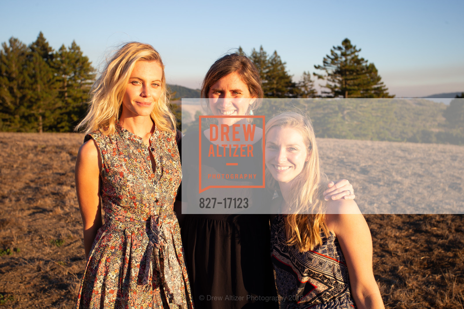 Christine Marzano, Catha Groot, Erika Sagrafena, Artful Harvest Benefit 2018 at Djerassi Resident Artists Program, Djerassi Resident Artists Program. 2325 Bear Gulch Road, October 7th, 2018, Photo #827-17123 Christine Marzano, Catha Groot, Erika Sagrafena, Photo #827-17123