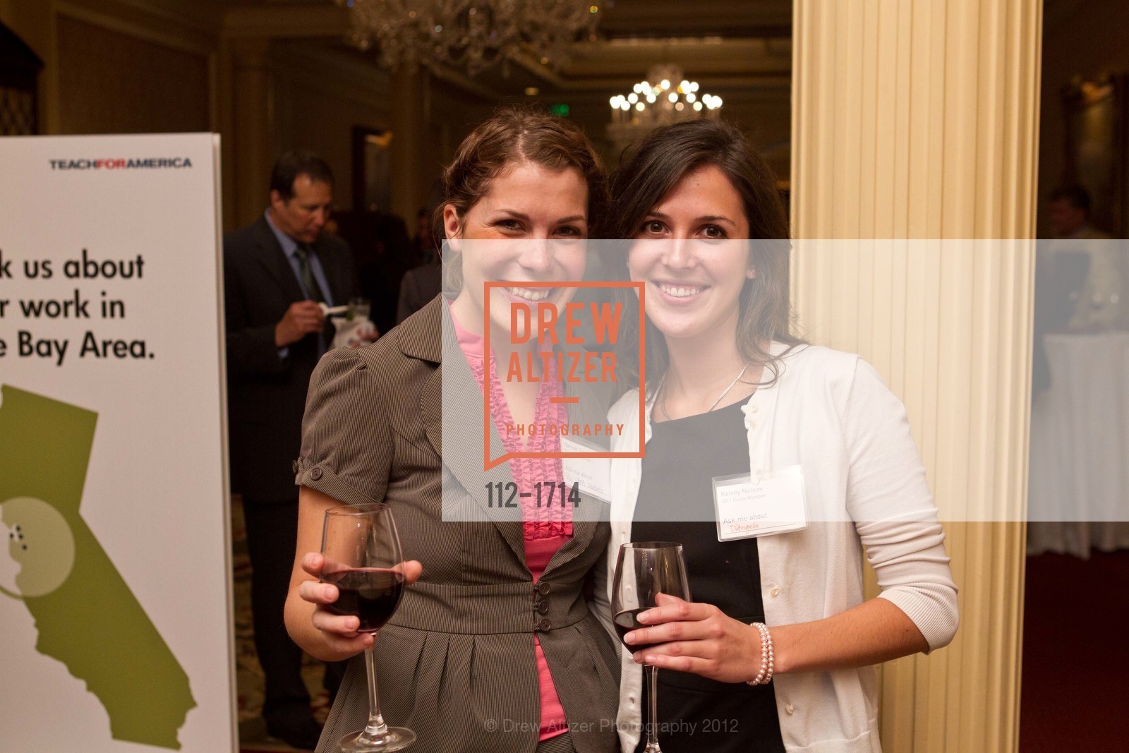 Hannah Tenpas, Kelsey Nelson, TEACH FOR AMERICA 2012 Bay Area Benefit Dinner, US, March 20th, 2012, Photo #112-1714 Hannah Tenpas, Kelsey Nelson, Photo #112-1714