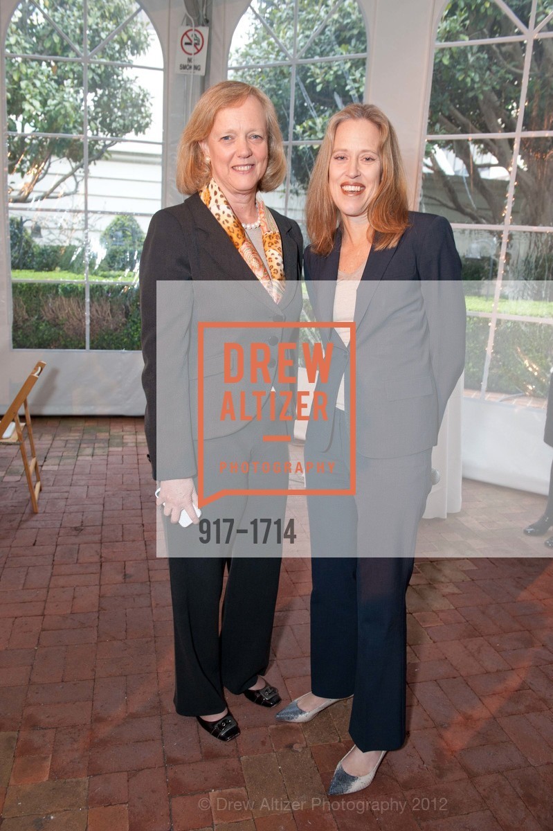 Meg Whitman, Wendy Kopp, TEACH FOR AMERICA 2012 Bay Area Benefit Dinner, US, March 20th, 2012, Photo #917-1714 Meg Whitman, Wendy Kopp, Photo #917-1714