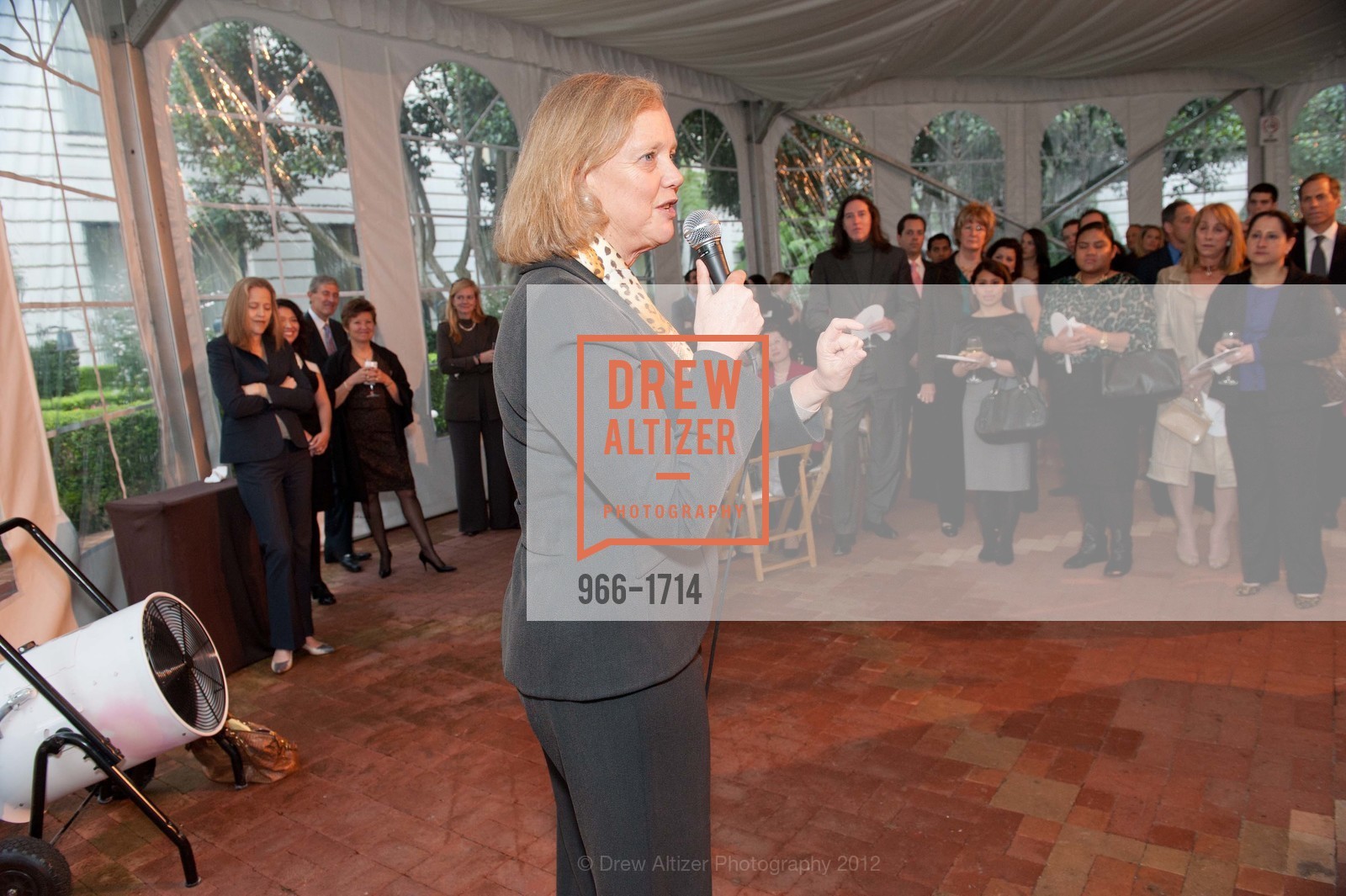Meg Whitman, TEACH FOR AMERICA 2012 Bay Area Benefit Dinner, US, March 20th, 2012, Photo #966-1714 Meg Whitman, Photo #966-1714