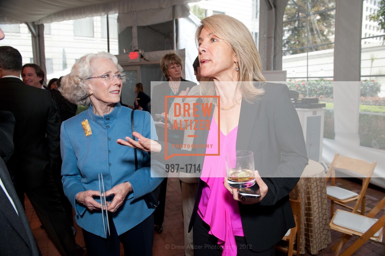 Sharon Simpson, Ann Seclow, Photo #987-1714