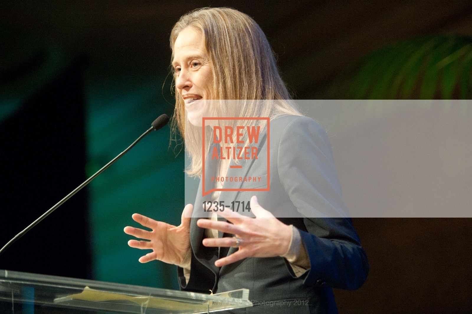 Wendy Kopp, TEACH FOR AMERICA 2012 Bay Area Benefit Dinner, US, March 20th, 2012, Photo #1235-1714 Wendy Kopp, Photo #1235-1714