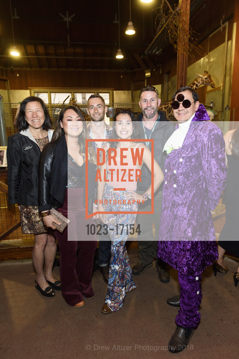Robin Wu, Sandy Falconer, Sean Falconer, Kimmy McIntyre, Jim Nappi, Timothy Wu, San Francisco Zoo's Fur Ball 2018, The San Francisco Zoo. 1 Zoo Road 94132, October 12th, 2018, Photo #1023-17154 Robin Wu, Sandy Falconer, Sean Falconer, Kimmy McIntyre, Jim Nappi, Timothy Wu, Photo #1023-17154