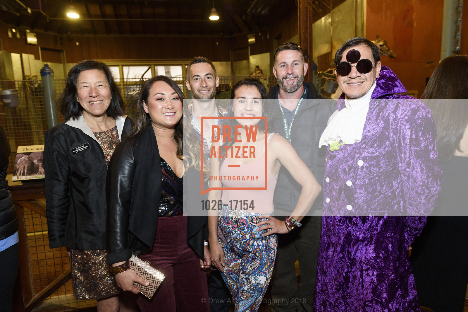 Robin Wu, Sandy Falconer, Sean Falconer, Kimmy McIntyre, Jim Nappi, Timothy Wu, San Francisco Zoo's Fur Ball 2018, The San Francisco Zoo. 1 Zoo Road 94132, October 12th, 2018, Photo #1026-17154 Robin Wu, Sandy Falconer, Sean Falconer, Kimmy McIntyre, Jim Nappi, Timothy Wu, Photo #1026-17154
