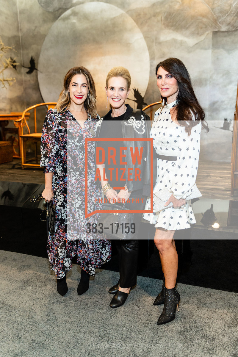 Alison Pincus, Lisa Goldman, Lisa Zabelle, The San Francisco Fall Art & Antiques Show Opening Nigh Preview Gala, Festival Pavilion, Fort Mason Center for Arts & Culture, October 10th, 2018, Photo #383-17159 Alison Pincus, Lisa Goldman, Lisa Zabelle, Photo #383-17159