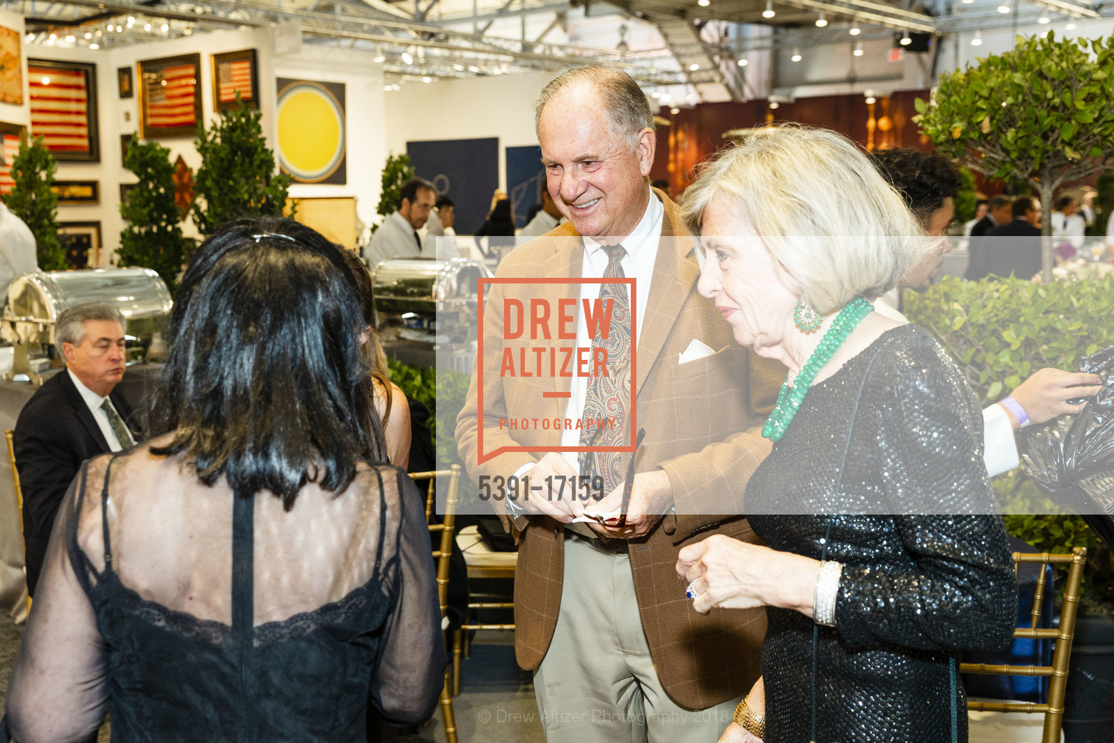 Kenneth Paige, Dorothy Paige, The San Francisco Fall Art & Antiques Show Opening Nigh Preview Gala, Festival Pavilion, Fort Mason Center for Arts & Culture, October 10th, 2018, Photo #5391-17159 Kenneth Paige, Dorothy Paige, Photo #5391-17159