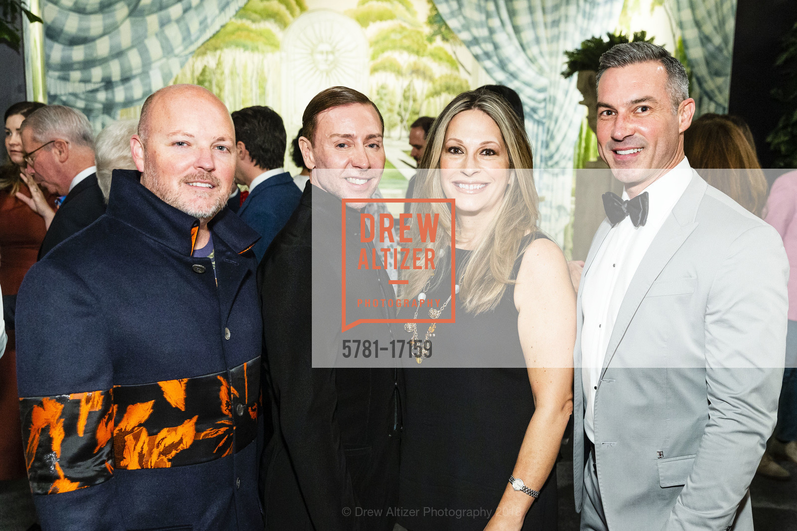 David Nash, Mark Rhoades, Carolyn Zinko, Jerome Molles, The San Francisco Fall Art & Antiques Show Opening Nigh Preview Gala, Festival Pavilion, Fort Mason Center for Arts & Culture, October 10th, 2018, Photo #5781-17159 David Nash, Mark Rhoades, Carolyn Zinko, Jerome Molles, Photo #5781-17159