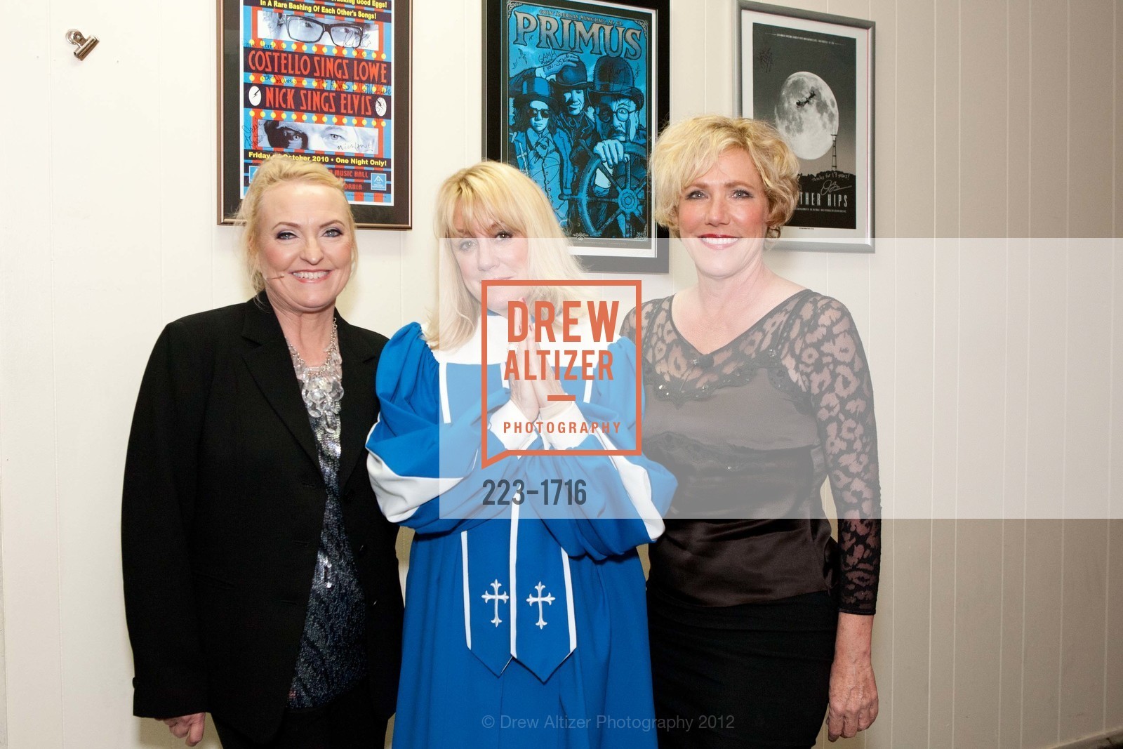 Darcy Owens, Ann McKulla, Karen Saghi, Photo #223-1716