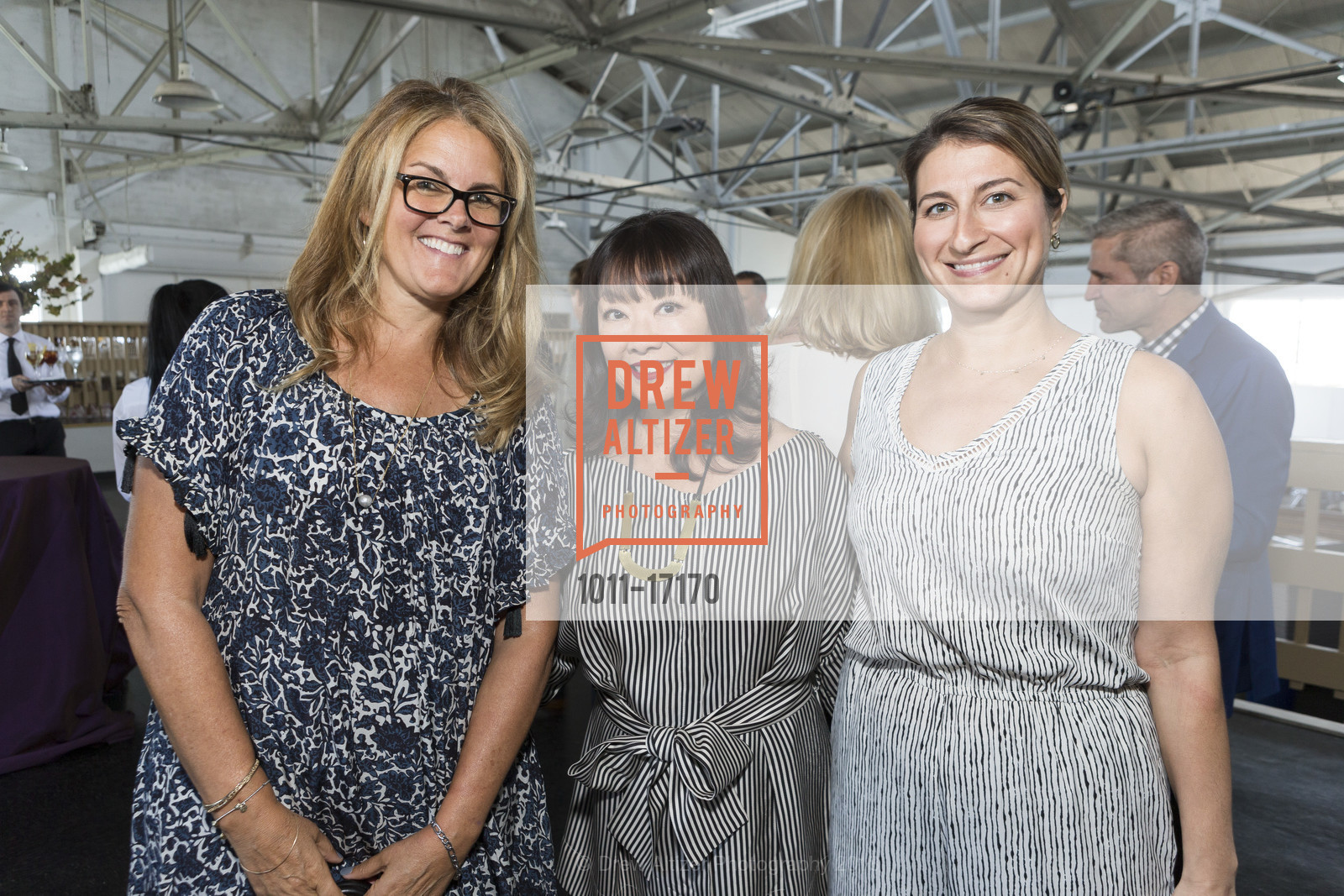 DeForest Wayne, Rhonda Hirata, Liz Hall, ICAA Designer Saturday Lunch and Lecture Honoring Charlotte Moss, Fort Mason, Mezzanine, October 13th, 2018, Photo #1011-17170 DeForest Wayne, Rhonda Hirata, Liz Hall, Photo #1011-17170