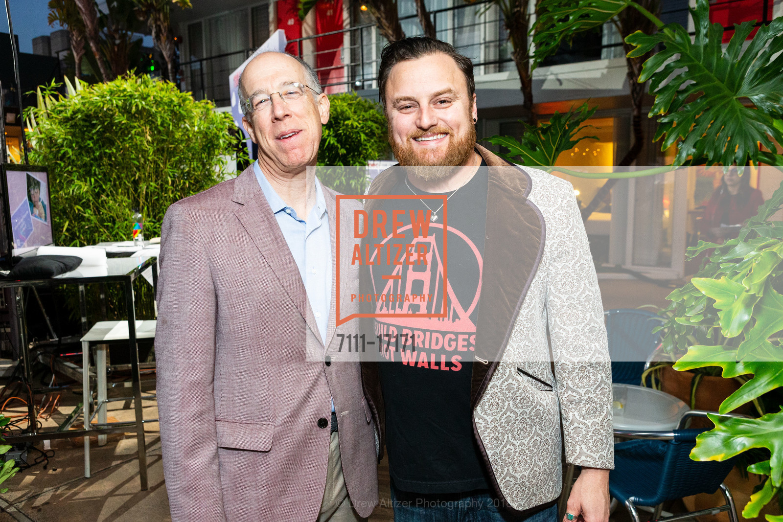 Don Falk, Stuart Schuffman, TNDC Pool Toss 2018, Phoenix Hotel. 601 Eddy St San Francisco CA 94109, October 10th, 2018, Photo #7111-17171 Don Falk, Stuart Schuffman, Photo #7111-17171