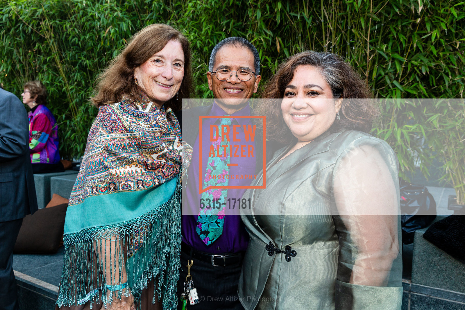 Ellen Corbett, Dee Rosario, Ana Alvarez, Save the Redwoods League 100th Anniversary Gala 2018, Union Square, October 13th, 2018, Photo #6315-17181 Ellen Corbett, Dee Rosario, Ana Alvarez, Photo #6315-17181