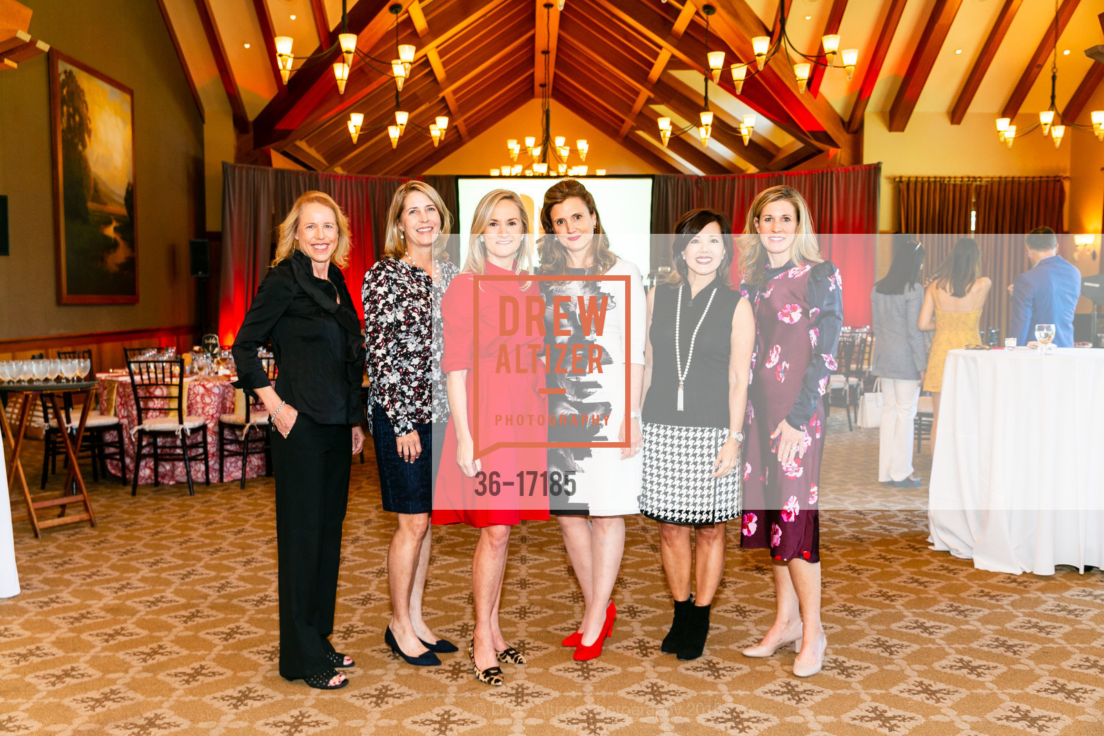 Sally Edsall, Libby Hulsey, Katie Dickson, Carol Edgarian, Michele Kirsch, Liz Weingart, Narrative Magazine's Voices of a New Generation with Susan Orlean, Sharon Heights Country Club. 900 Sand Hill Road, October 17th, 2018, Photo #36-17185 Sally Edsall, Libby Hulsey, Katie Dickson, Carol Edgarian, Michele Kirsch, Liz Weingart, Photo #36-17185